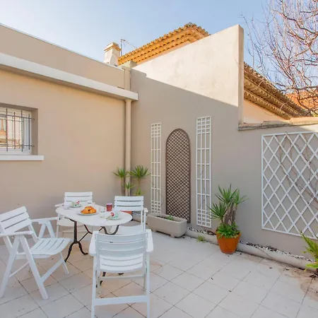 Phichris By Interhome Hyeres