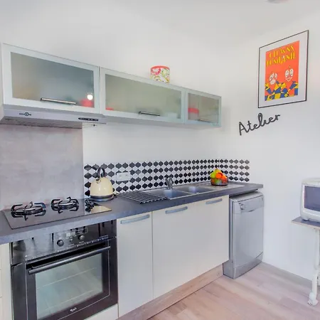 Lägenhet Phichris By Interhome