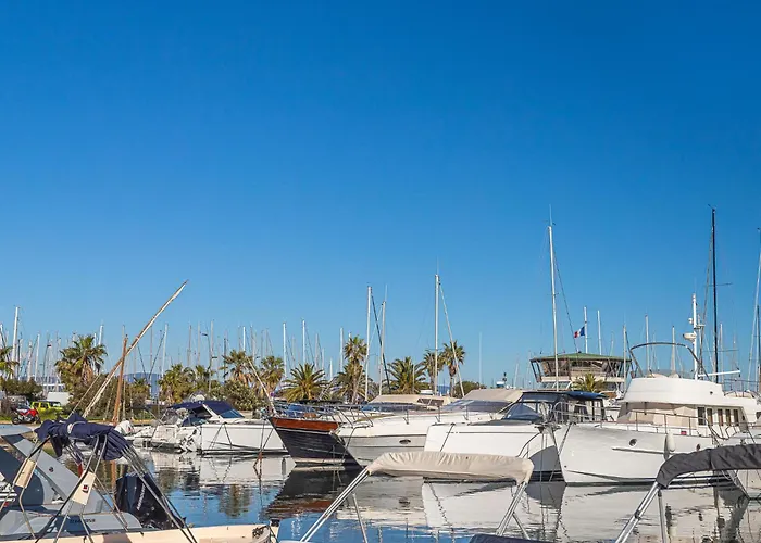 Daire Phichris By Interhome Hyères