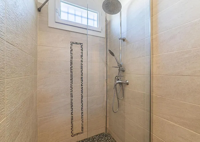 Phichris By Interhome Lejlighed Hyères