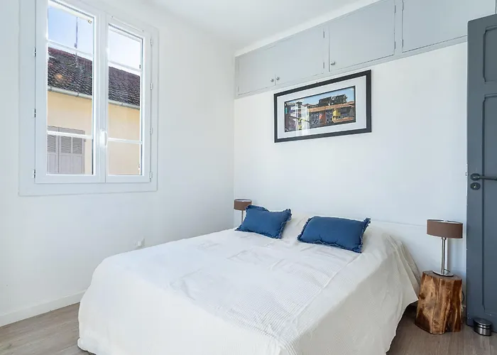 Phichris By Interhome Lejlighed Hyères